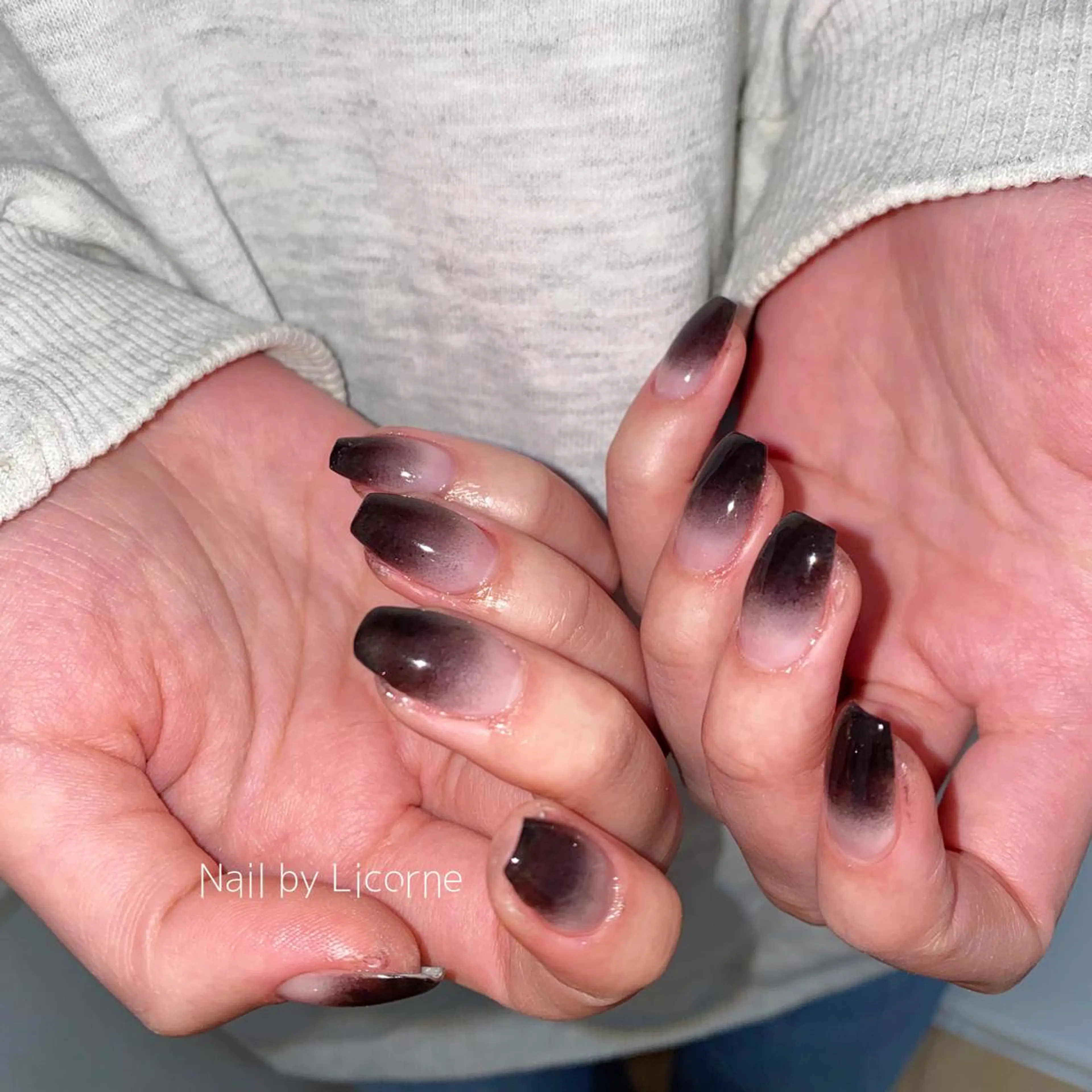 ネイル アートネイル オーロラネイル フレンチネイル 氷ネイル・うるうるネイル マグネットネイル ハンドネイル Nail by Licorneのネイルデザイン