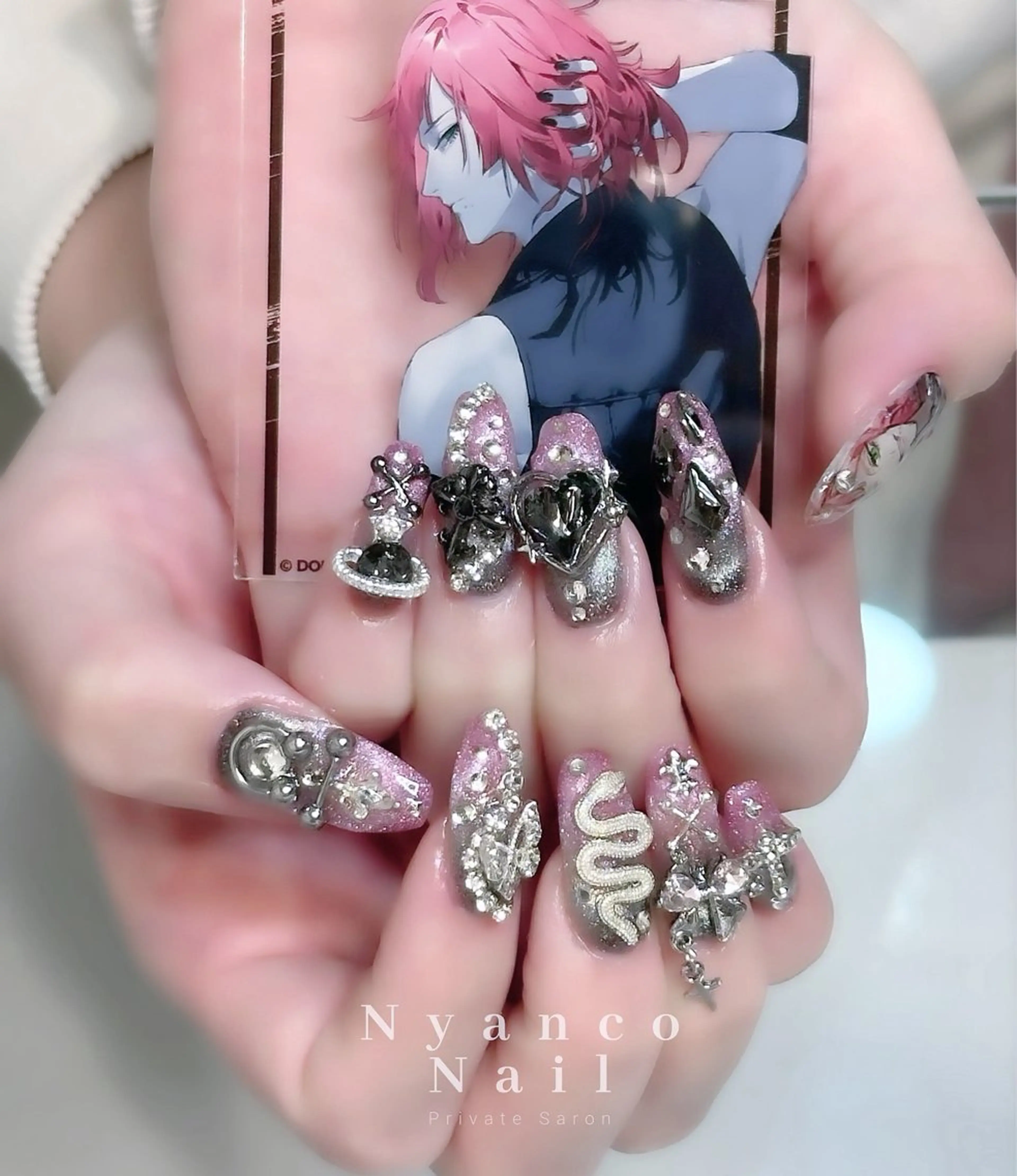 ネイル ジェルネイル キラキラネイル Nyanco Nailのネイルデザイン