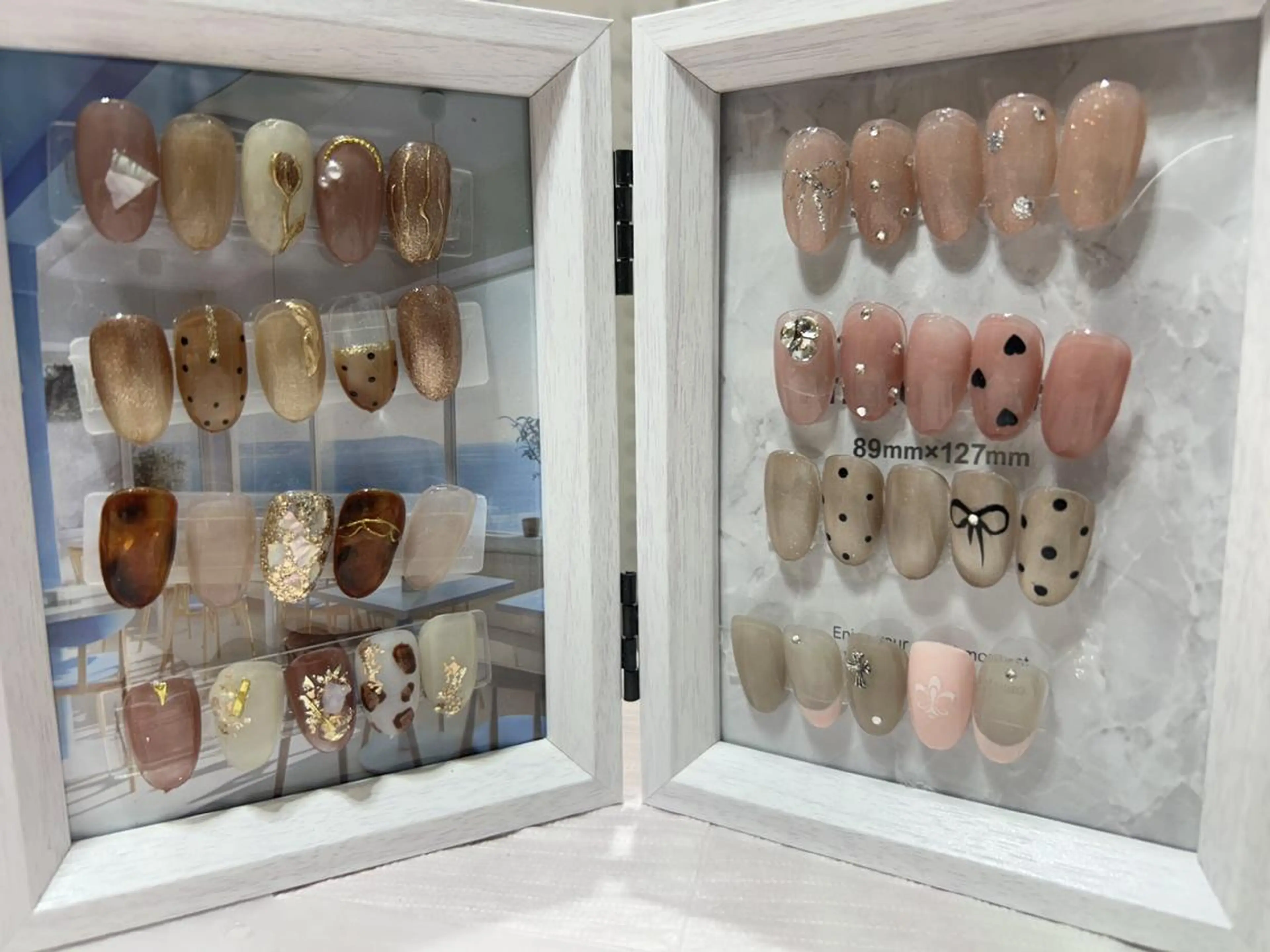 ネイル VIVIAN リサのネイルデザイン