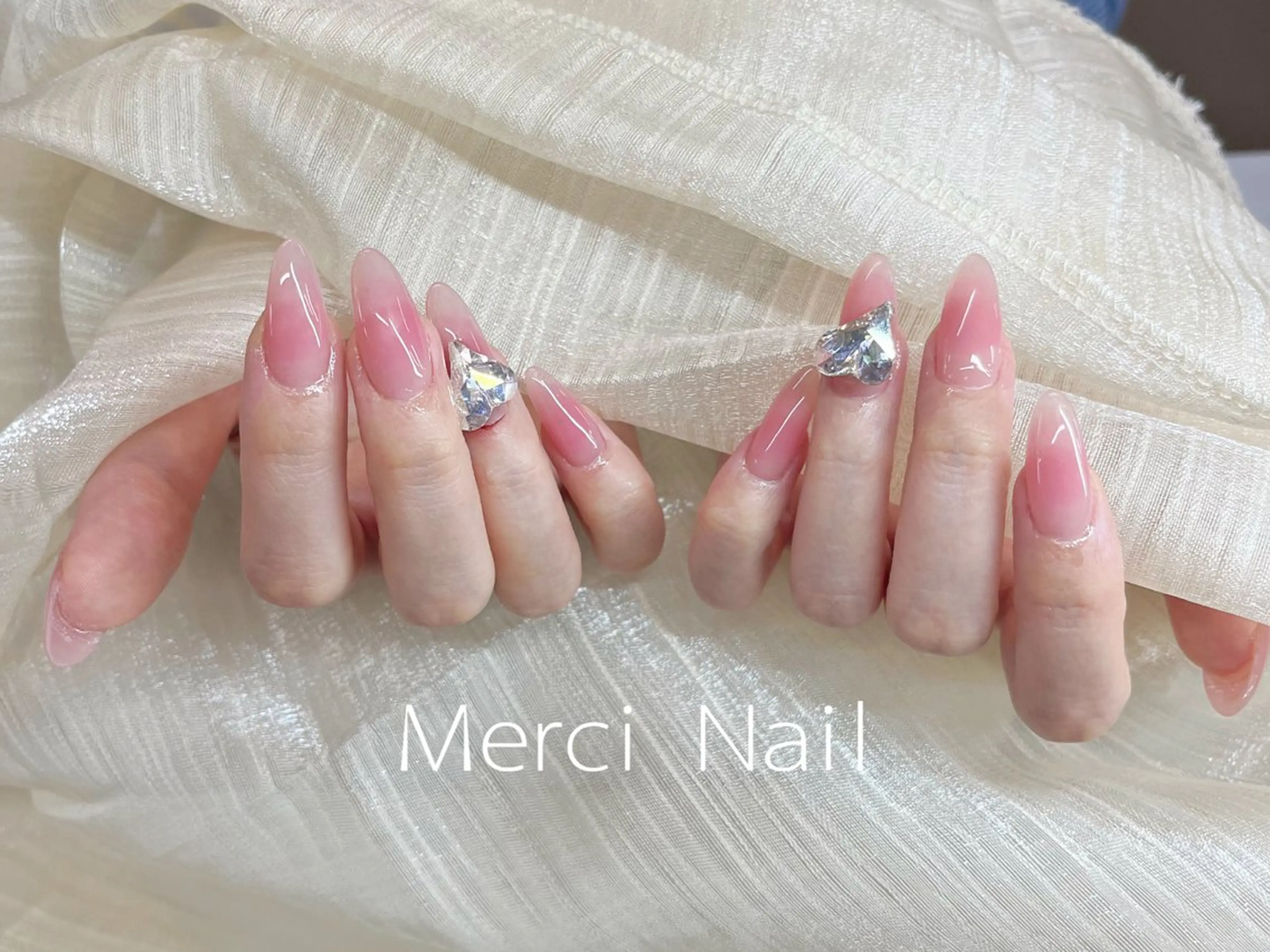 ネイル Merci Nail Salonのネイルデザイン