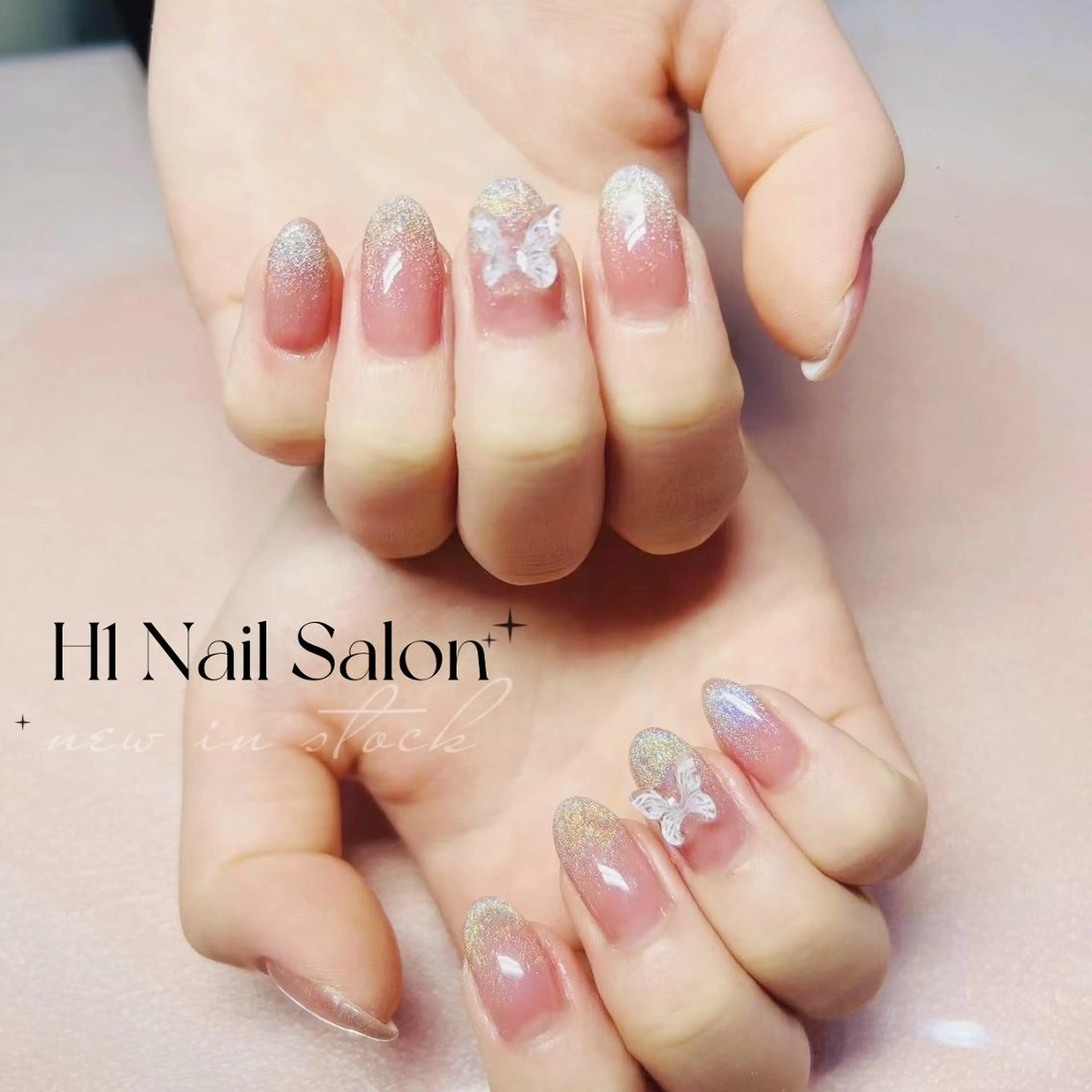 ミディアム ハンドネイル H1 ネイル サロンのネイルデザイン