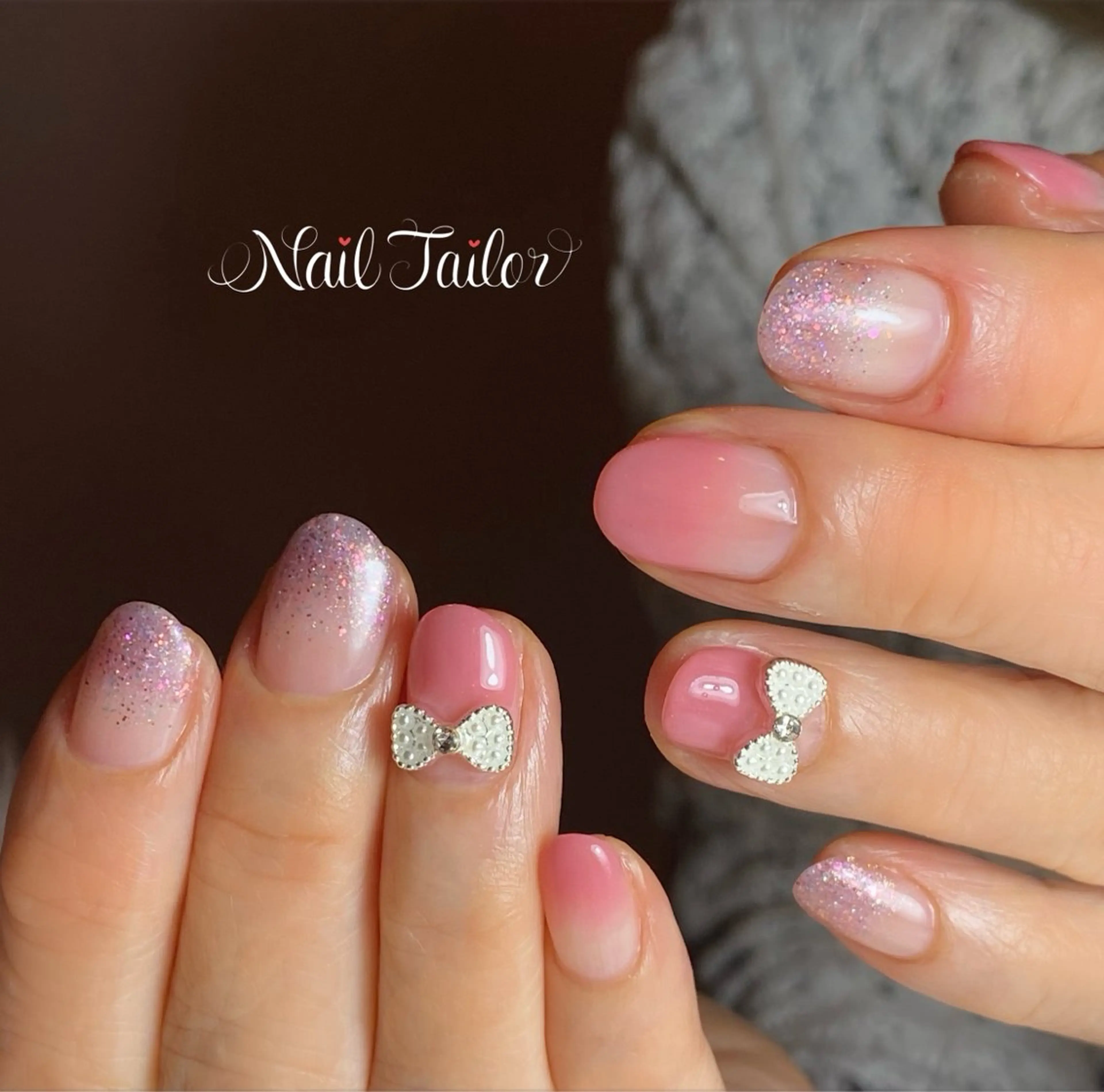 ネイル フラッシュネイル ジェルネイル グラデーション キラキラネイル ラメ(グリッター) ハンドネイル 〜Nail Tailor〜　ネイルテイラー所属・NailTailor ネイルテイラーのネイルデザイン