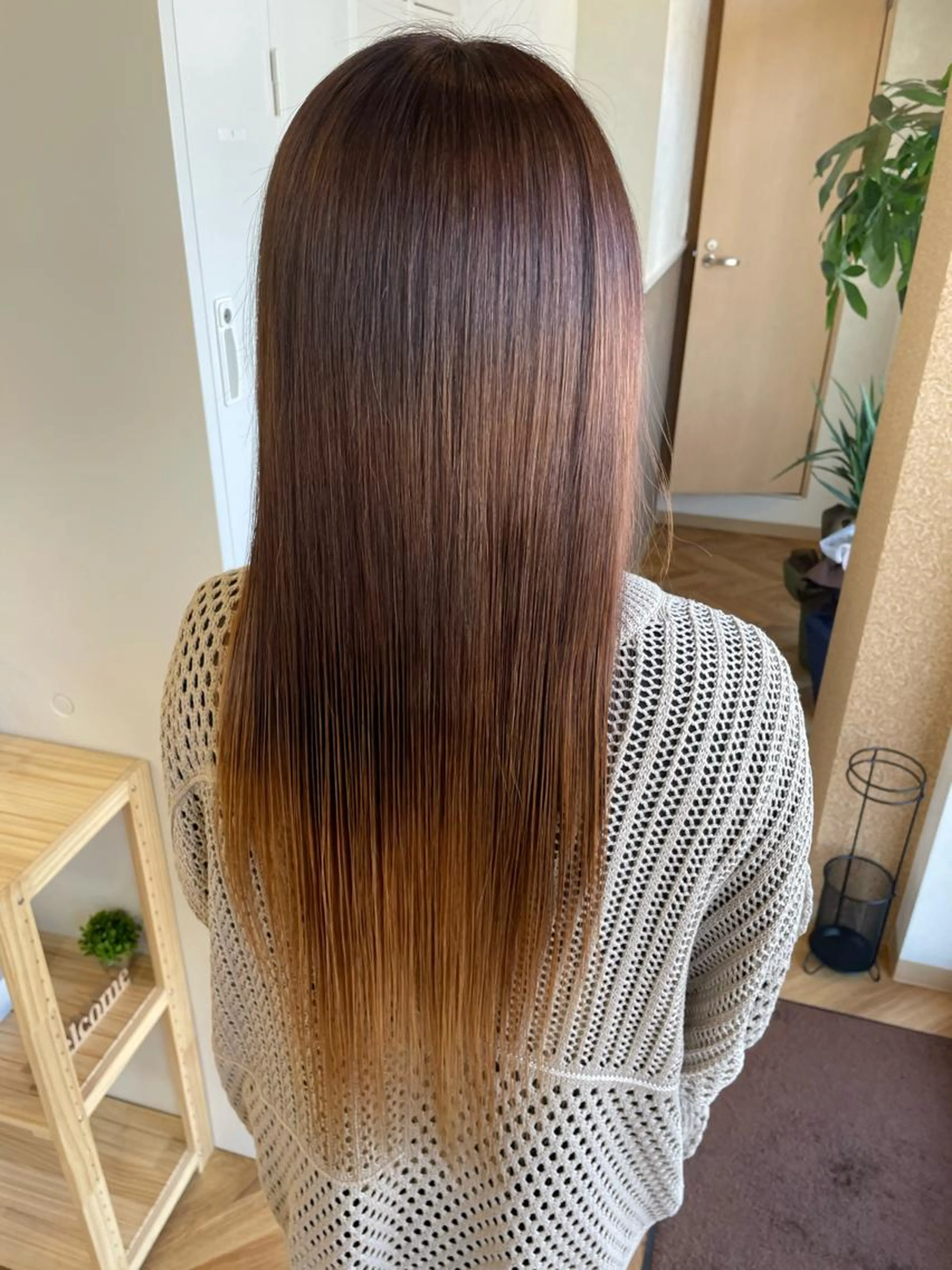当日限定⭐️一度は試してください！🌟【髪質改善トリートメント】+カラー+カット¥8900🌟の写真
