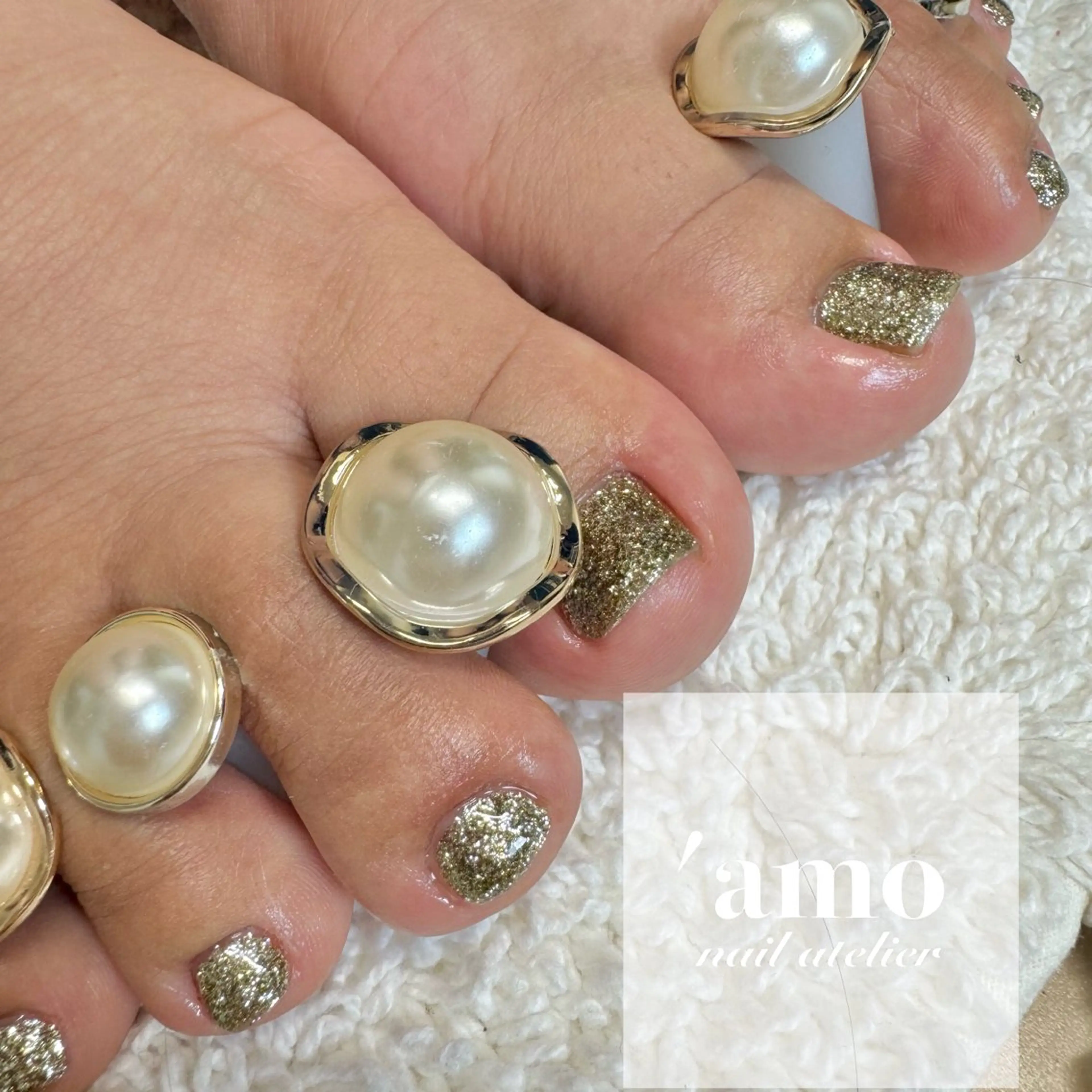 ネイル フットネイル 'amo nail atelierのネイルデザイン