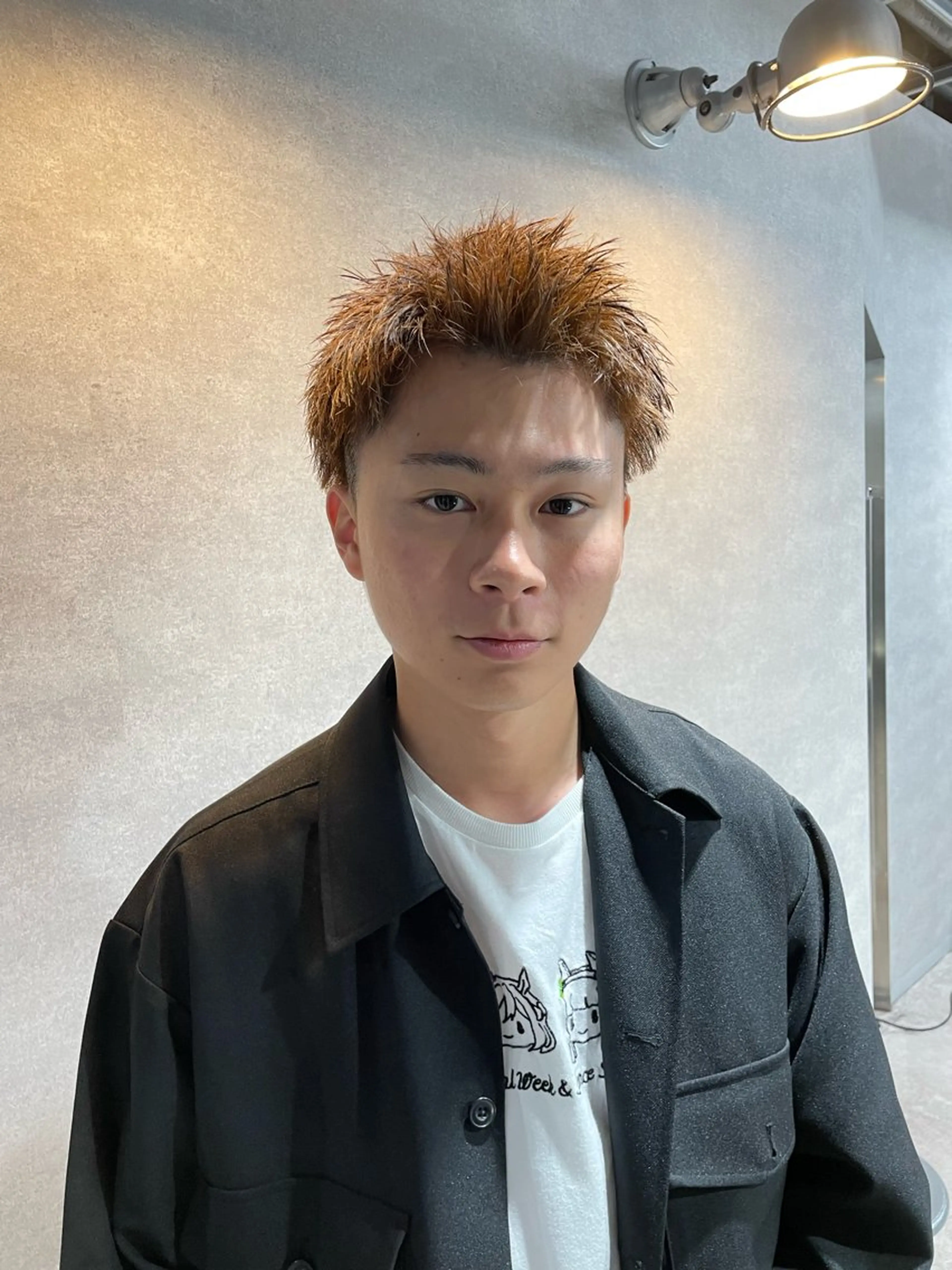 ショート カラー メンズ スパイキーショート ショートヘア カット ヘアカラー 垢抜けハイトーン☀／ 笑顔の美容師／しゅんのヘアスタイル