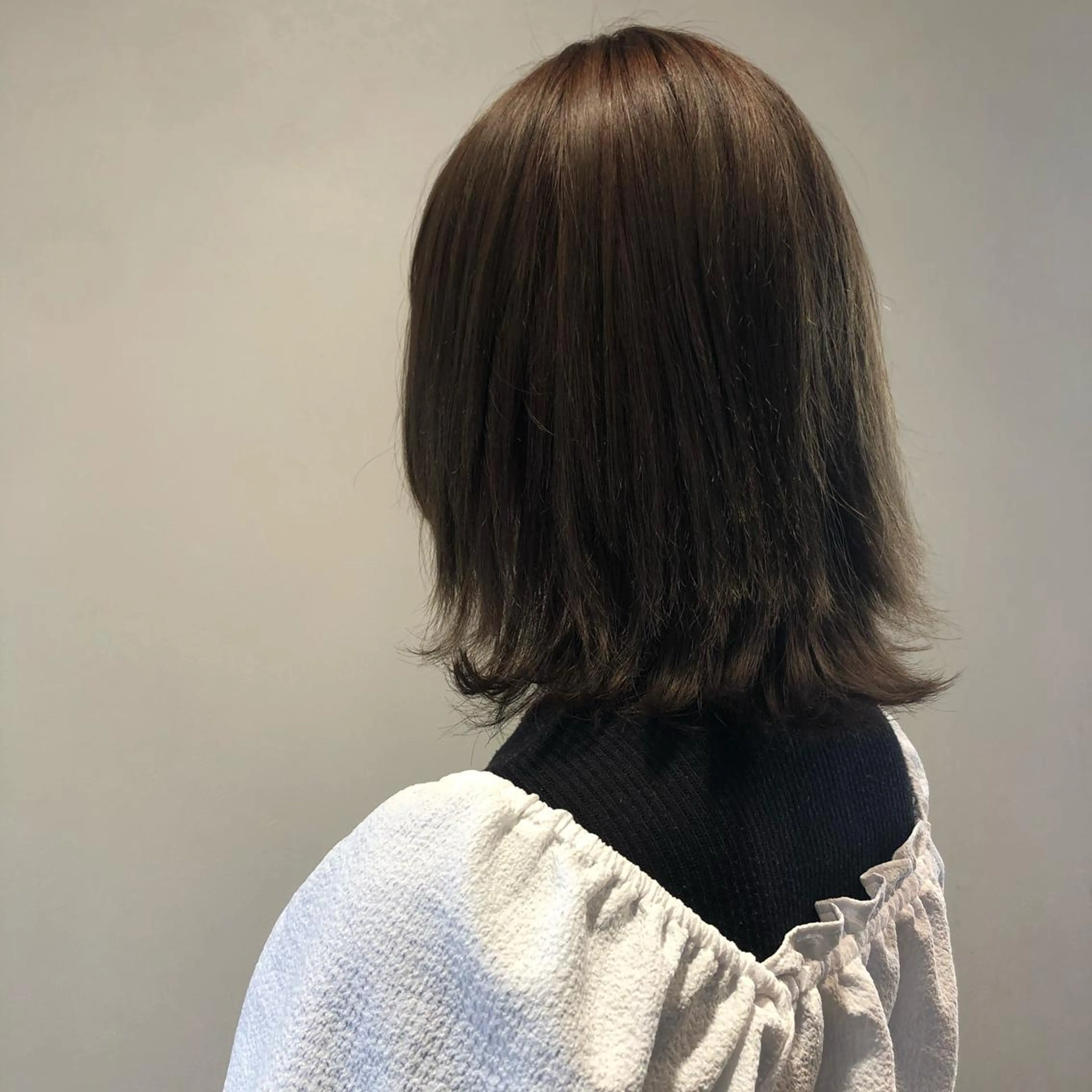 ミディアム 山田 さくらのヘアスタイル