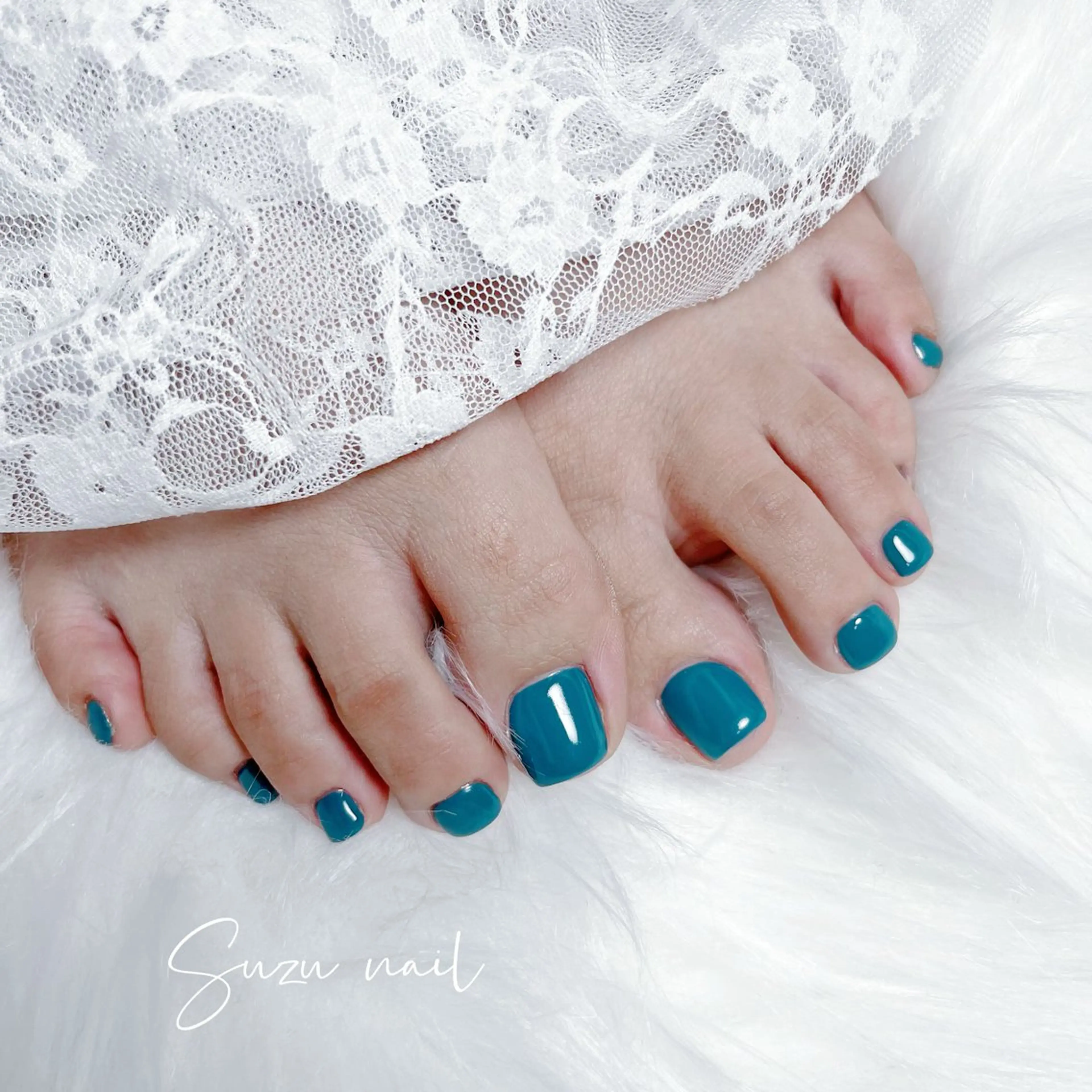 ミニモ初回限定価格👣フットネイル💅ワンカラー（オフ・ケア付き）の写真