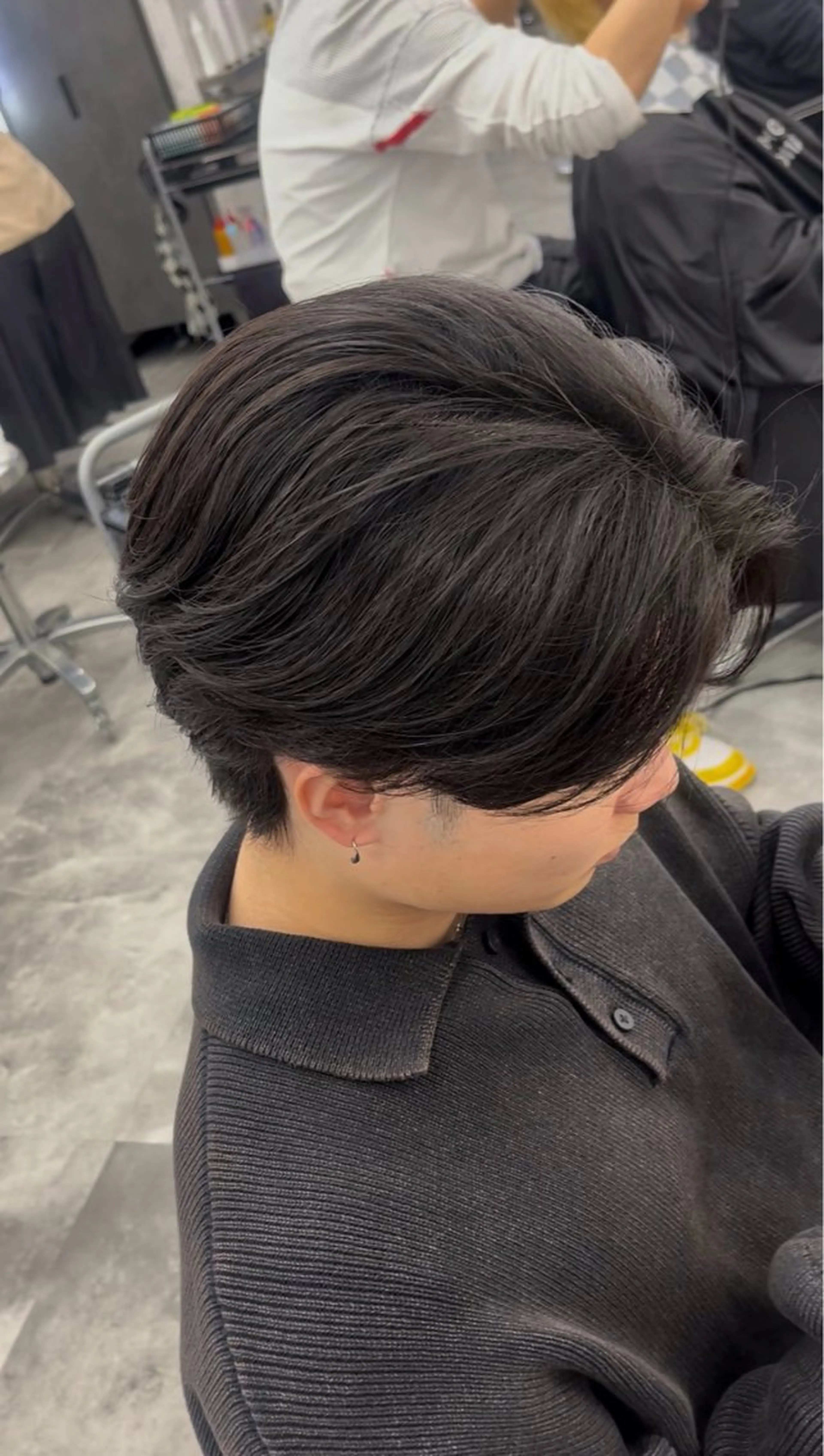 パーマ メンズ センターパート メンズパーマ ニュアンスパーマ HOMME    BLANCHE所属・Seira 札幌メンズサロンのヘアスタイル