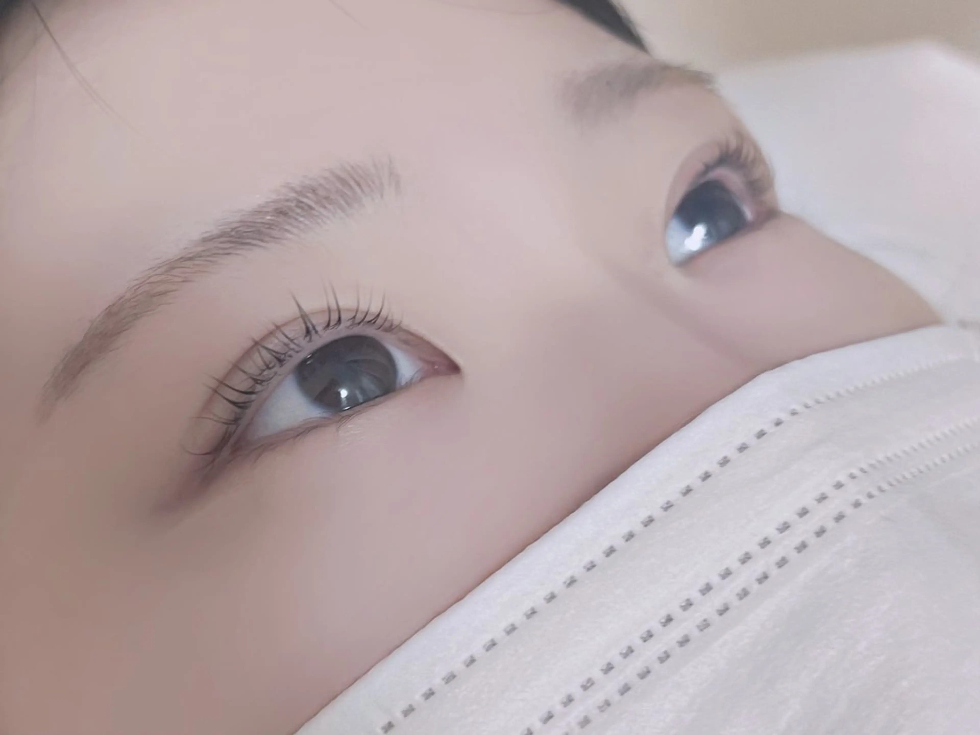 マツエク・マツパ まつげパーマ 💞ふんわり束感まつ 毛＆美眉🩰ミク💞のマツエク・マツパデザイン