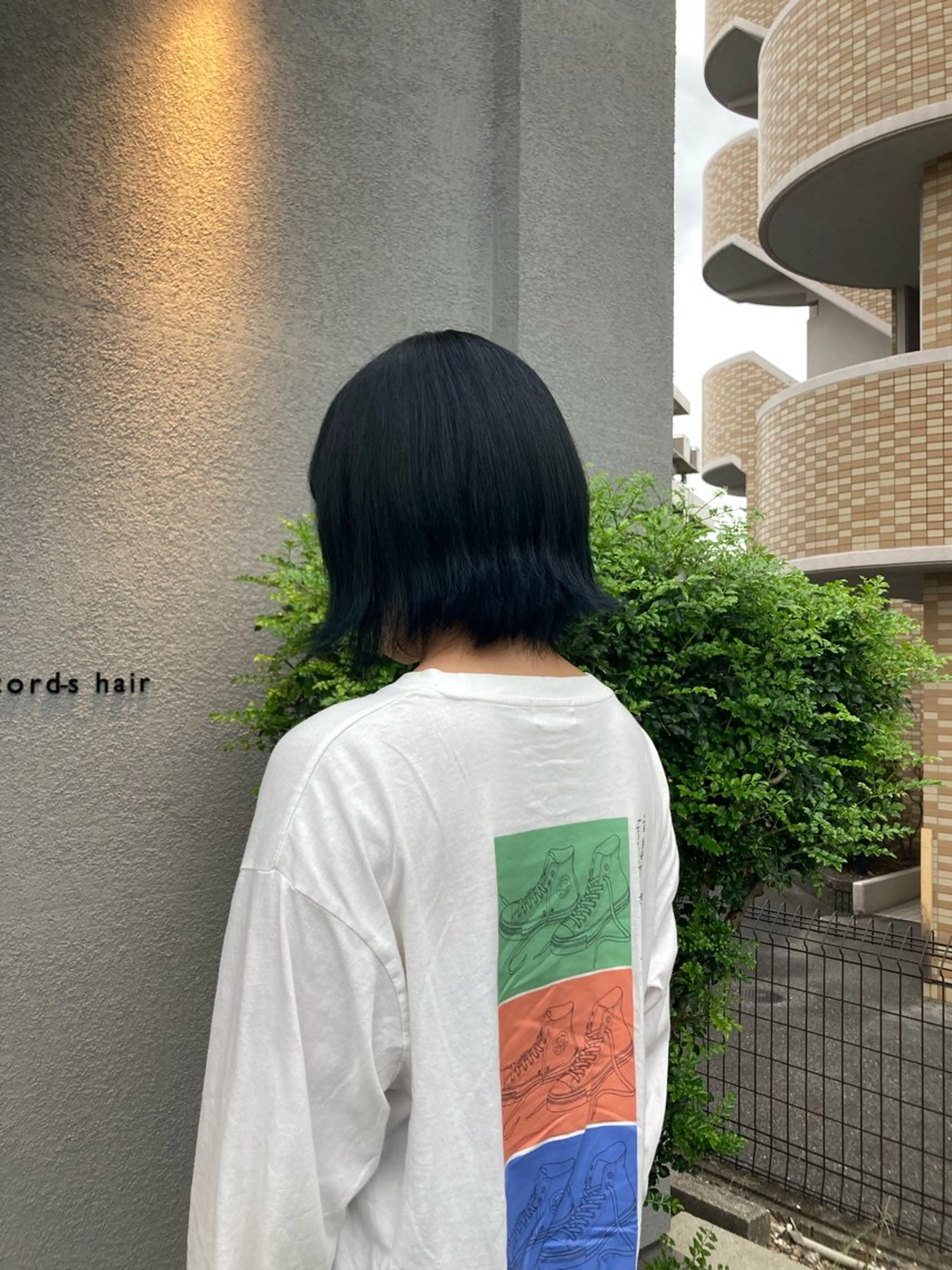 ショート カラー 黒髪 ブリーチ ブルーカラー ブルーブラック トリートメント 伊藤綸埜/艶髪/ 透明感カラー🌷のヘアスタイル