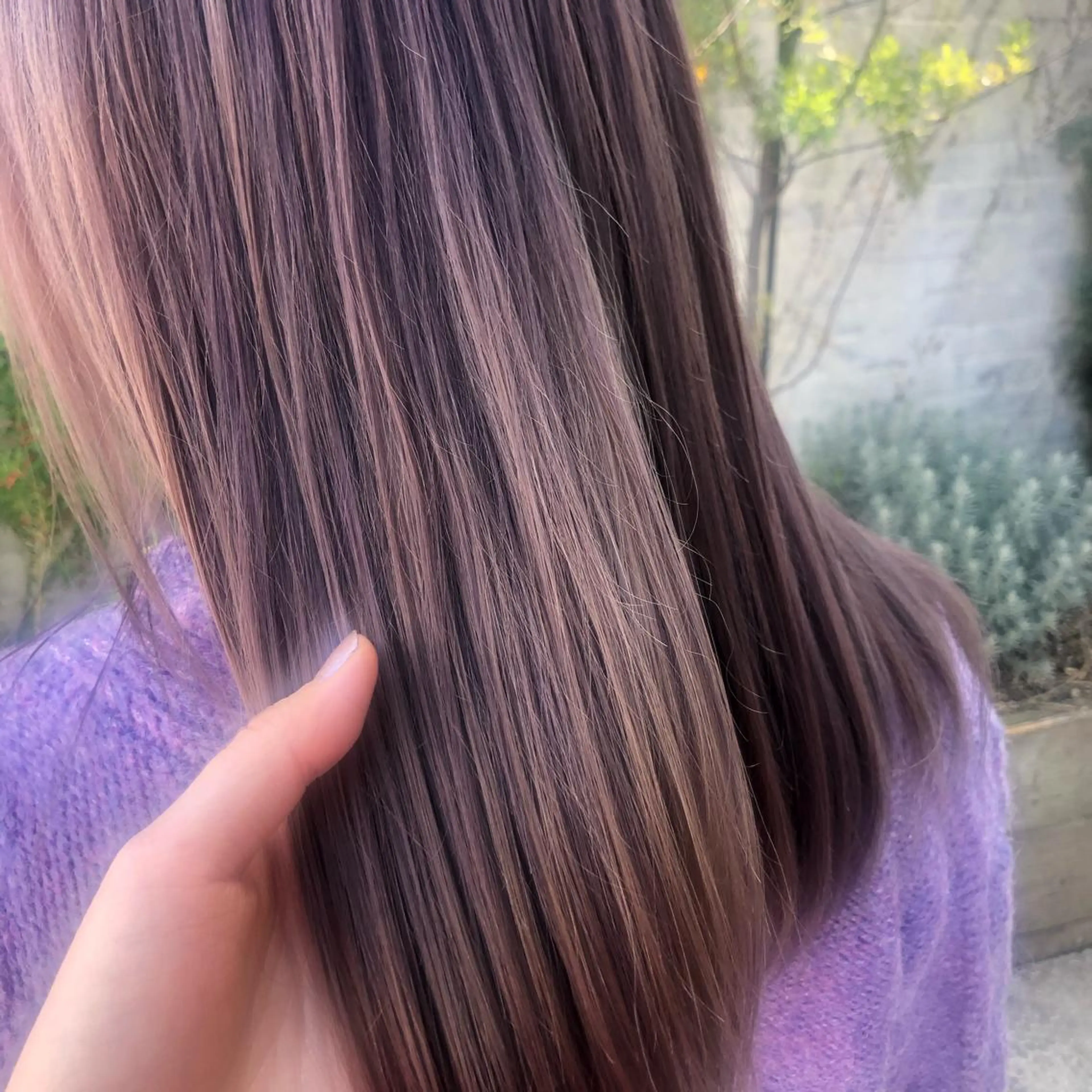 ロング ラベンダーベージュ riff design labo所属・橋本 実奈美のヘアスタイル