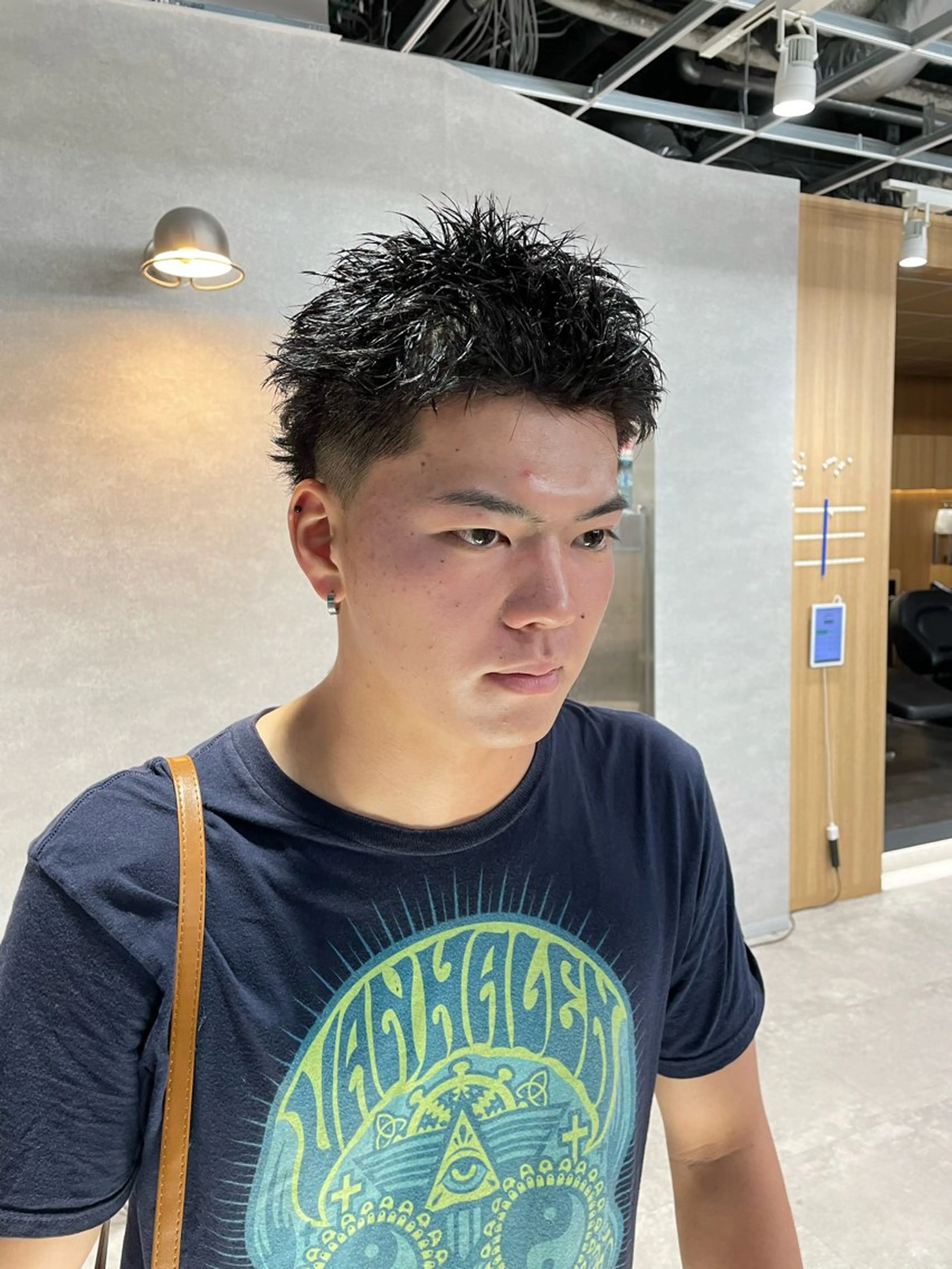 ショート メンズ スパイキーショート ショートヘア カット 垢抜けハイトーン☀／ 笑顔の美容師／しゅんのヘアスタイル