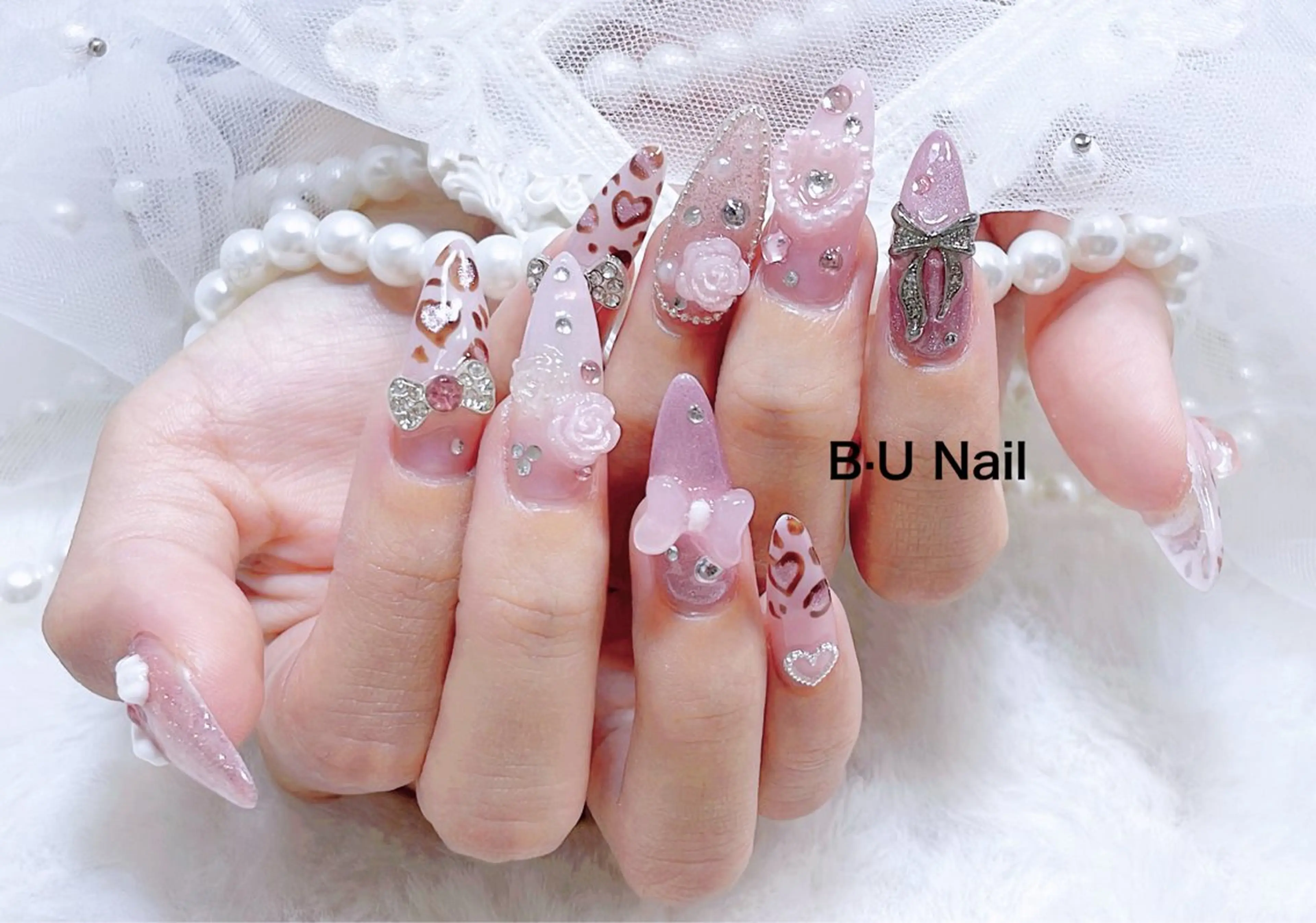 ネイル アニマル柄 アートネイル チークネイル フットネイル フレンチネイル ハンドネイル B•U Nail 長さだし専門店大宮のネイルデザイン