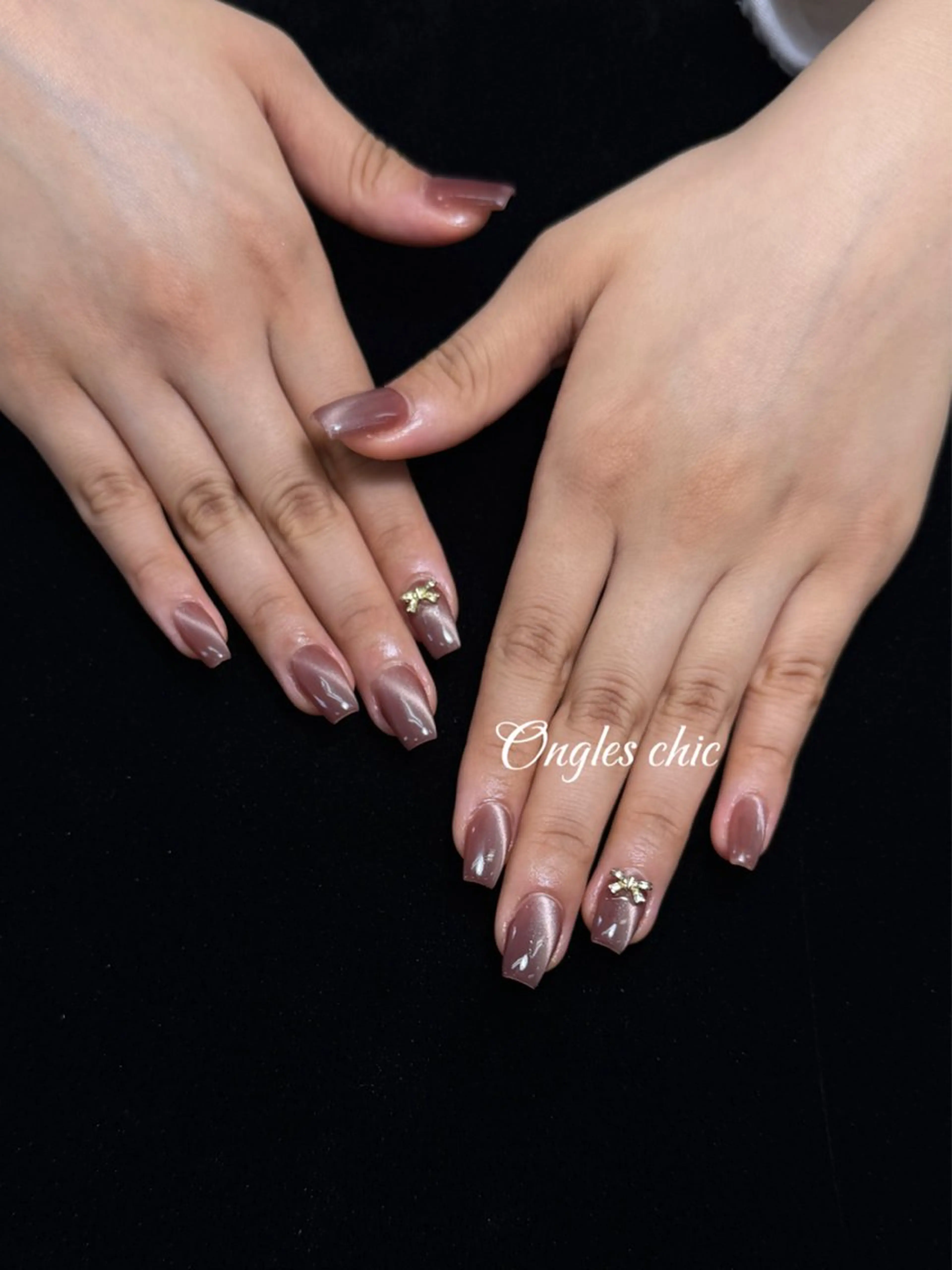 ネイル ハンドネイル ongles chicのネイルデザイン