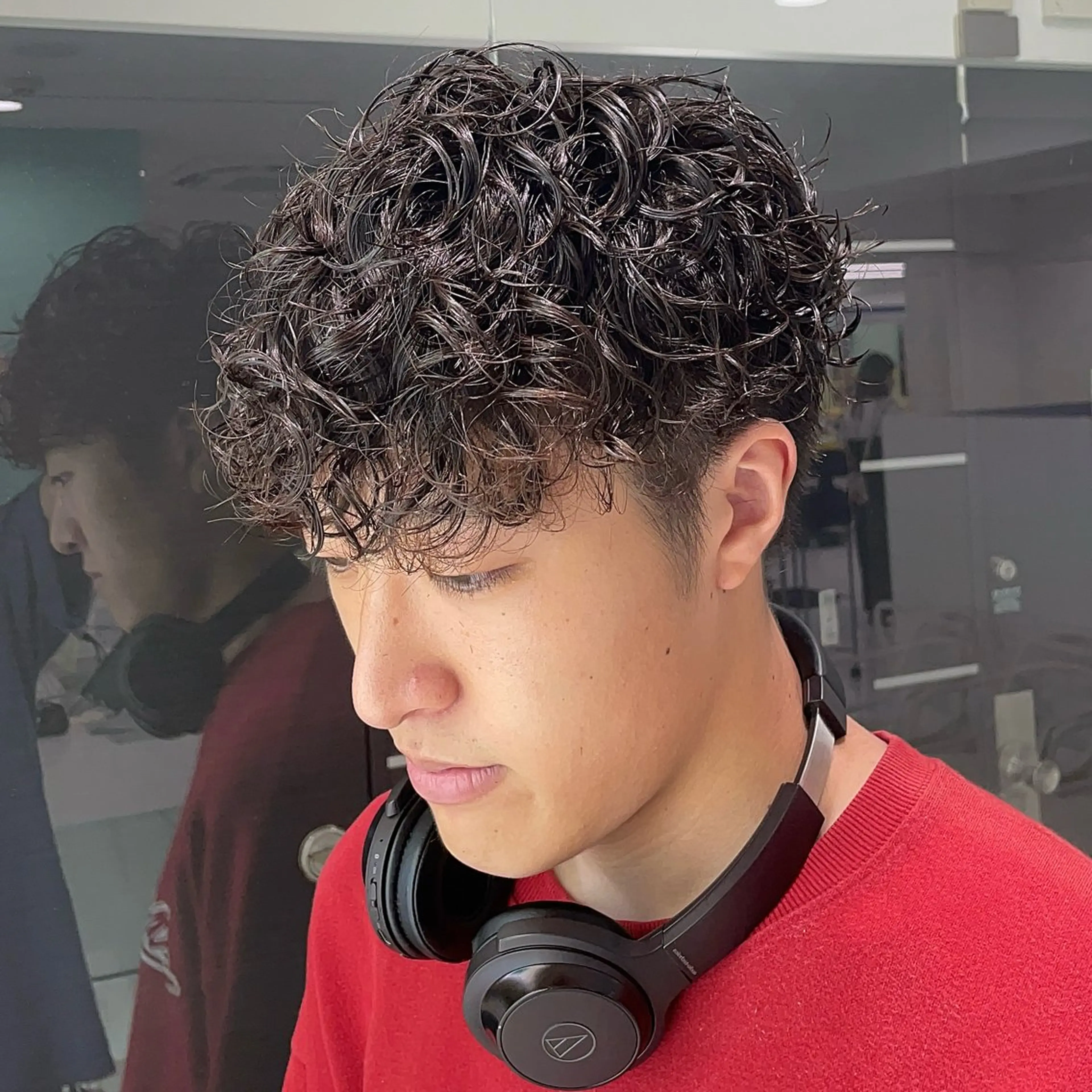 ショート パーマ ヘアアレンジ メンズ モヒカン メンズパーマ スペインカール 顔まわりカット の達人のヘアスタイル