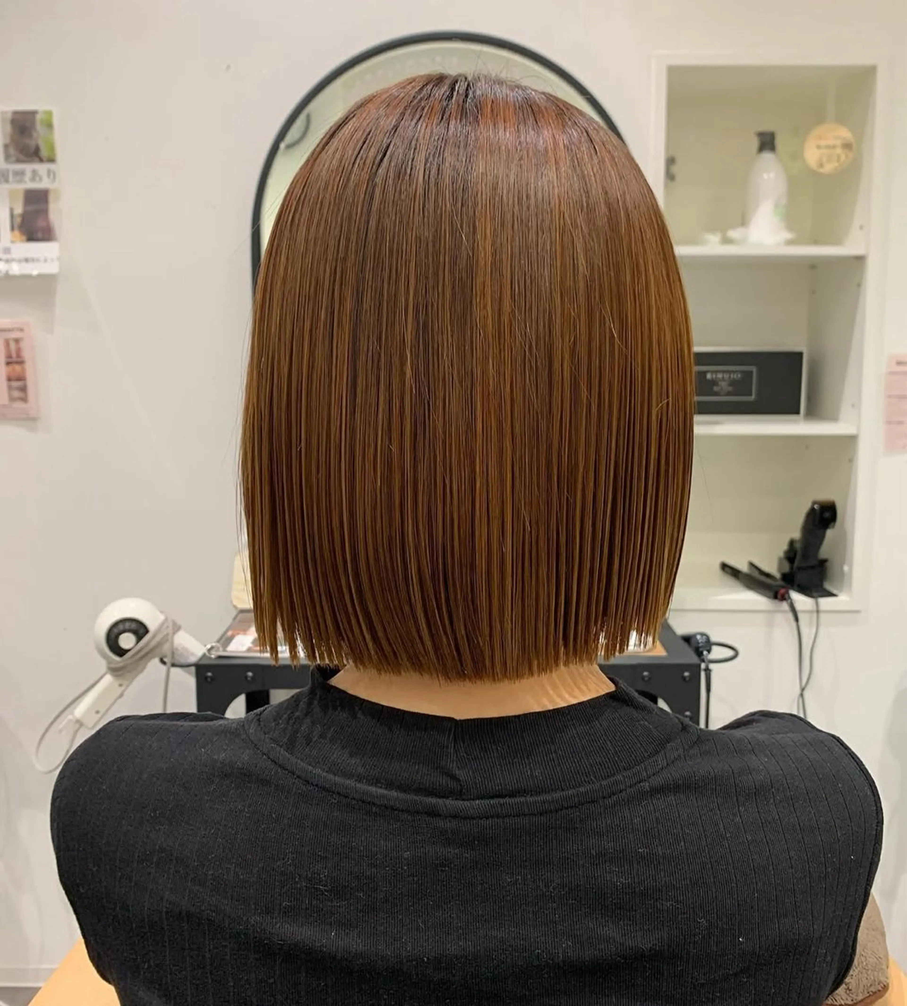 ミディアム カラー 生尾 虹水のヘアスタイル