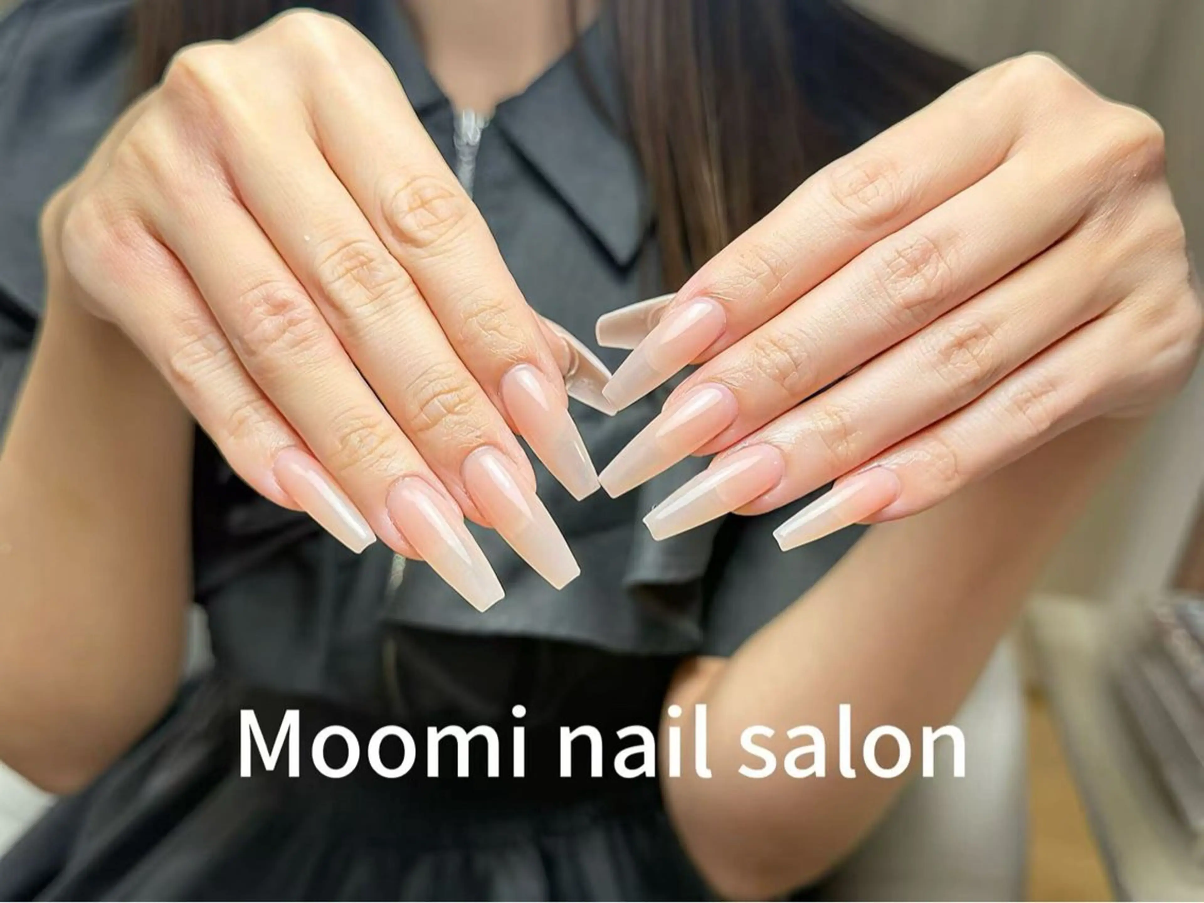ロング ハンドネイル moomi ゆりのネイルデザイン
