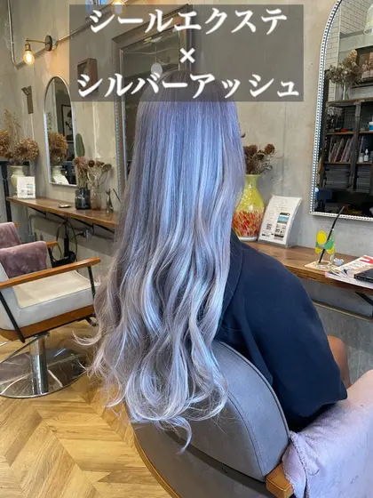 ヘアスタイル・髪型カタログ「シールエクステ×シルバーアッシュ シール 