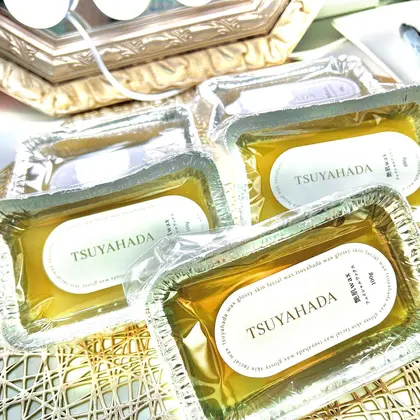 艶肌WAXってなに？ ・ ・ ・ 艶肌WAXとは ＊お肌のターンオーバーを