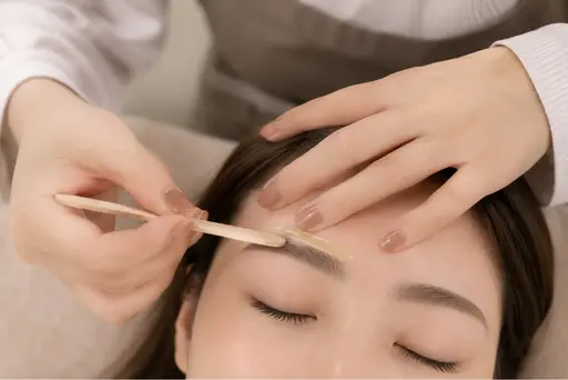 👑人気メニュー👑眉毛WAX