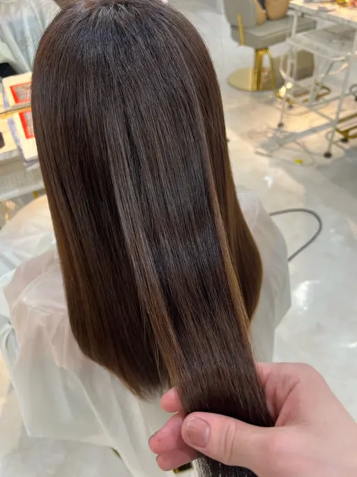 U40以下⚔️ロングのみ(胸下)⚠️髪質改善✨️縮毛矯正モデル募集✨️金曜日不可❌