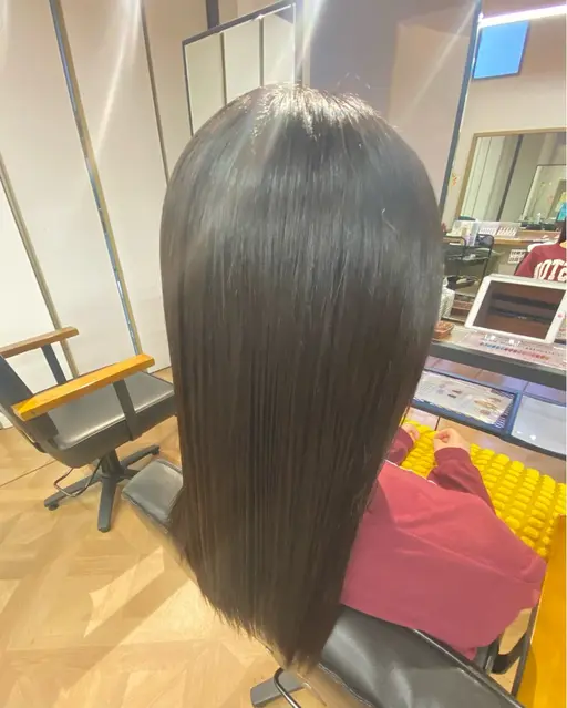 【感動のうる艶髪に!✨】カット+髪質改善ストレート+ダメージ補修トリートメント