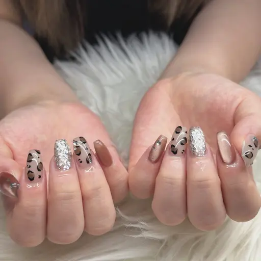 ✨【秋にオススメ】季節デザインお任せ🐆❤︎