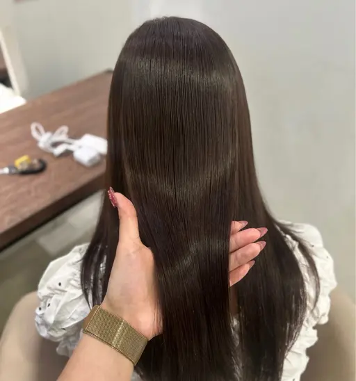 【本日限定‼️】透明感カラー+うる艶トリートメント✨️🫧
