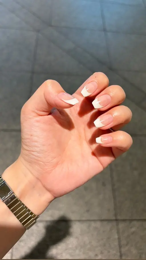 クリアフレンチ💅🤍¥1,950です！※長さだし、補強は不可です😢