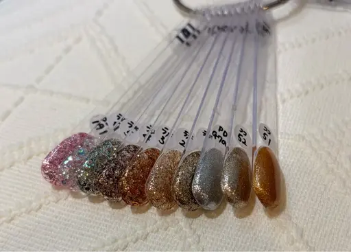 〈オフあり〉ラメグラデーション💅🌈