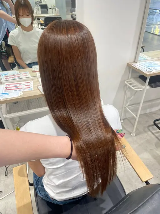 【当日限定❣️】梅雨前にオススメ!!うねりや広がりがナチュラルサラサラ髪に🫧 酸性ストレート🪄