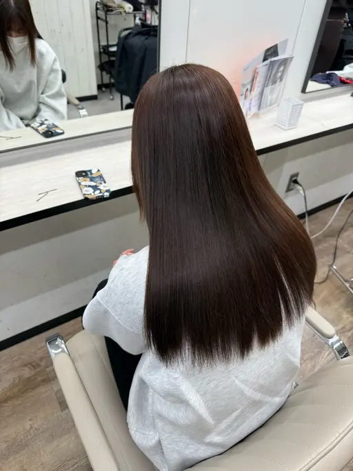 【学割U24】レディースカット➕手触りサラサラトリートメント✨️