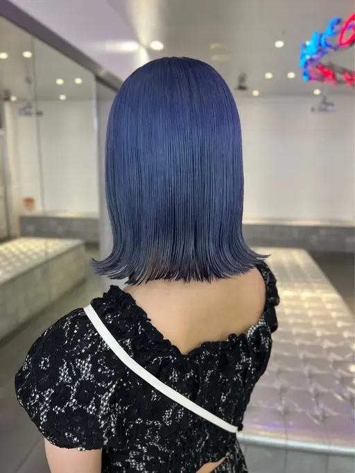 【ネイビーカラー💙】ブリーチ込みダブルカラー✖️トリートメント込み⚠️縮毛履歴・パーマ履歴がない方⚠️