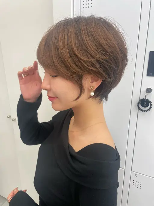 🚨 本日限定18:30​〜​残り1名限定🚨ショートヘアパーマ0円‼️トリートメント付き‼️無料でさせていただきます‼️