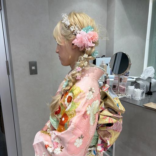 【✨️2027年度✨️】成人式着付け👘➕ヘアセット🎀※ご予約はメッセージ又はインスタのDMからお待ちしております※