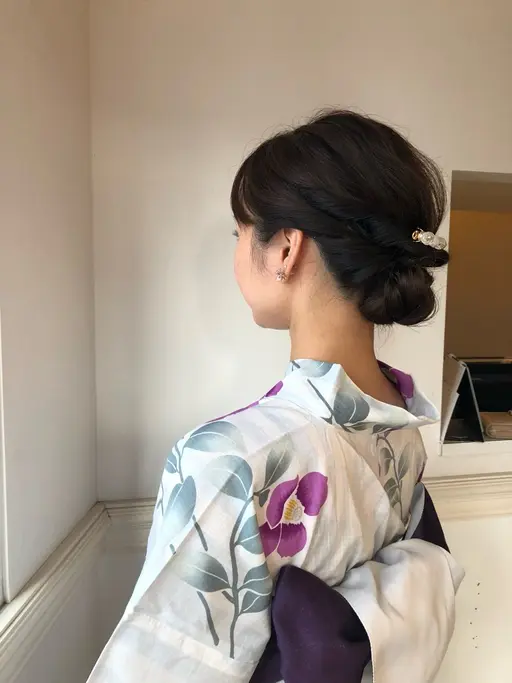 🎐浴衣着付け+ヘア施術風景やビフォーアフターを撮影させていただきます。💰価格 4,500円