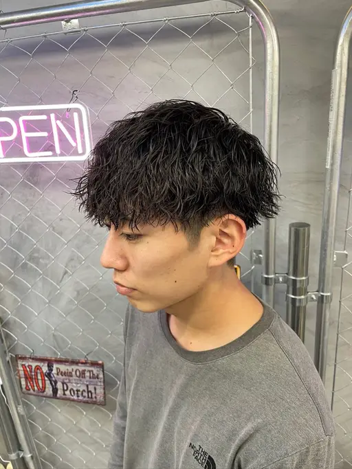 【パーマを悩んでいるそこのあなた！🫵🏾ご相談クーポン👀】メンズカット×パーマ⤴️