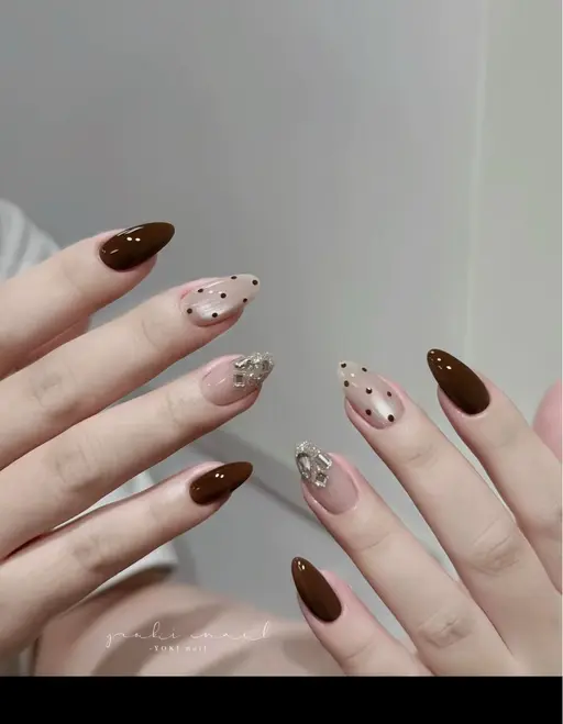 人気No.2/持ち込みデザインOK/デザイン4本まで🌷