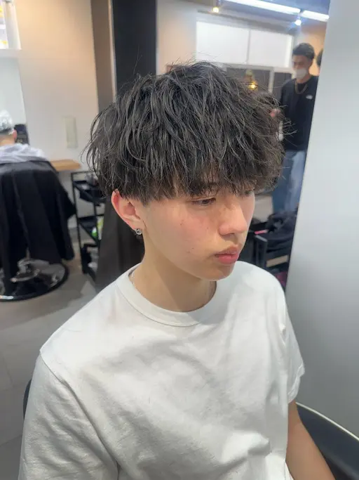 ミニモ限定価格‼️カット、眉カット、ヘッドスパ、ヘアセット全部付き✨️