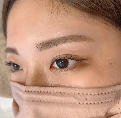 美眉WAX & ケラチンラッシュリフト♡美容液仕上げ(+1000でパリジェンヌ変更可)