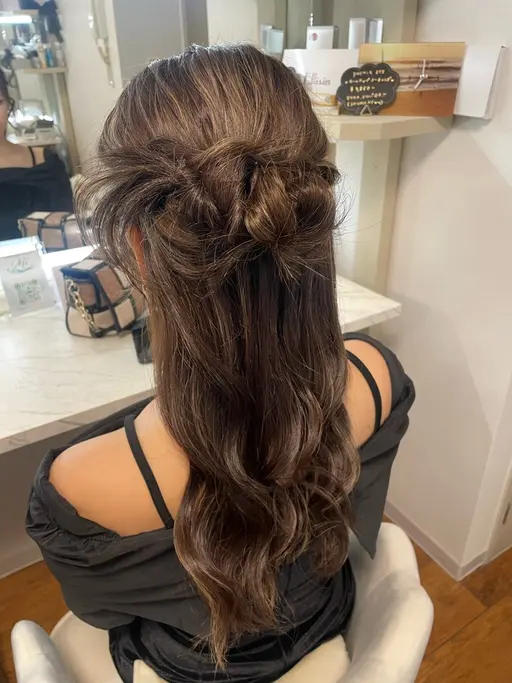 🎀平日特別価格・17時〜🎀ロコミ+ヘアセット写真※顔映りなしにてごア承頂いたお客様限定!お好みヘアセット可
