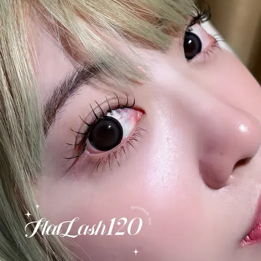 【モチ抜群🩶】 LEDフラットラッシュ120本💡