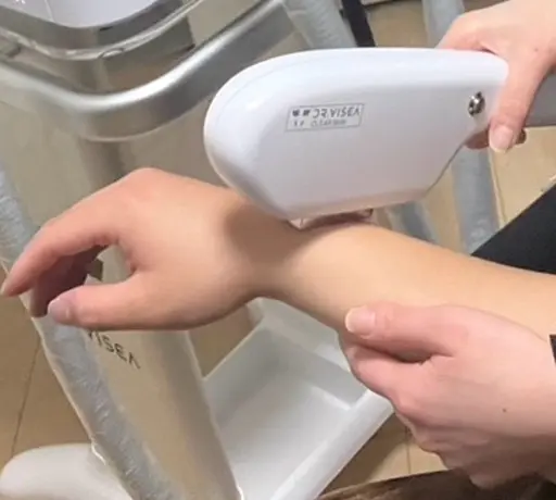 レディース脱毛 (両脇、あご、鼻下、口下、頬、手・足の指先、へそ周り、乳輪周り、もみ上げ、おでこ、眉間、手のひら)