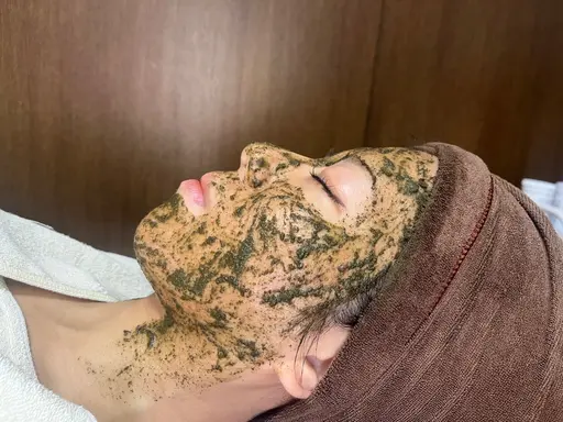【初めての方にも】乾燥、毛穴、敏感肌、ニキビケアにおすすめピーリング!