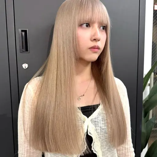 🎨ミニモ学割🎨ブリーチ＋カラー✨｜ダブルカラー｜ハイトーン/渋谷/原宿/表参道／ミルクティーカラー／ピンクカラー