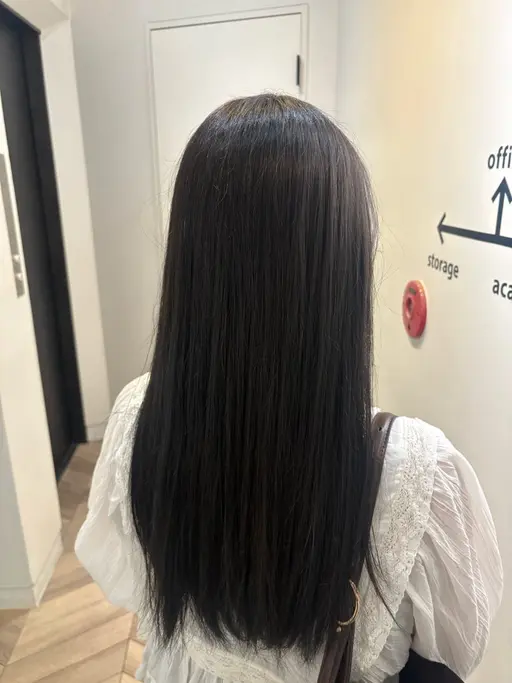 【7月8日限定💫】西梅田エリアで10時〜12時ワンカラーモデル様募集中です🎀今より暗くしたい方オススメです🌻