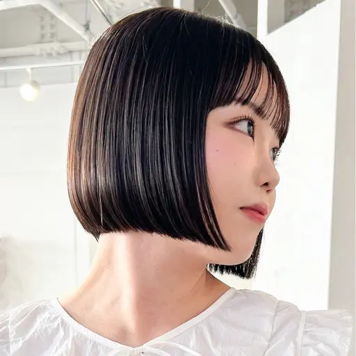 【髪質改善縮毛矯正】圧倒的な艶と柔らかさ◎扱いやすい美髪ストレートへ