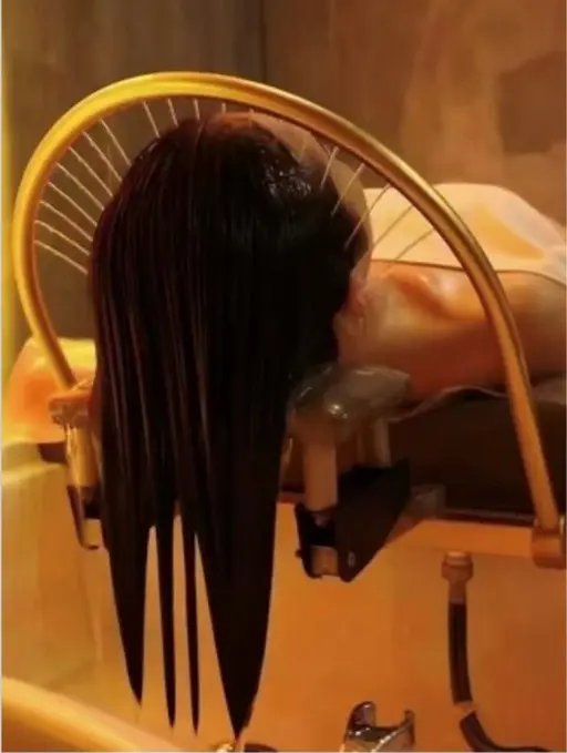 人気No.1️⃣✨頭浸浴✨スッキリ頭に❣️頭痛や眼精疲労、睡眠不足、デコルテ、首肩こりでお悩みの方に!たっぷり60分👏