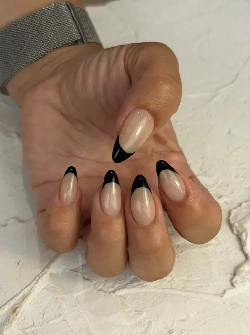 🌺8月限定! ハンドフレンチネイル【オフ無✖︎】ベースカラー有