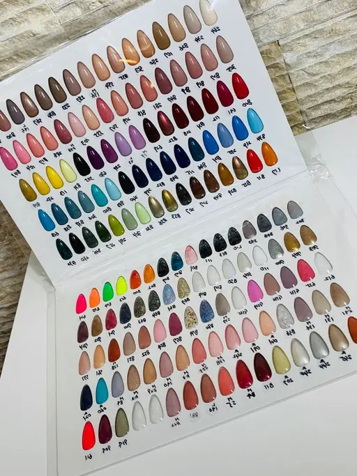 ワンカラー💕初回3,900円🥰オフィスネイルにピッタリなヌーディカラーから、色々取り揃えております!!